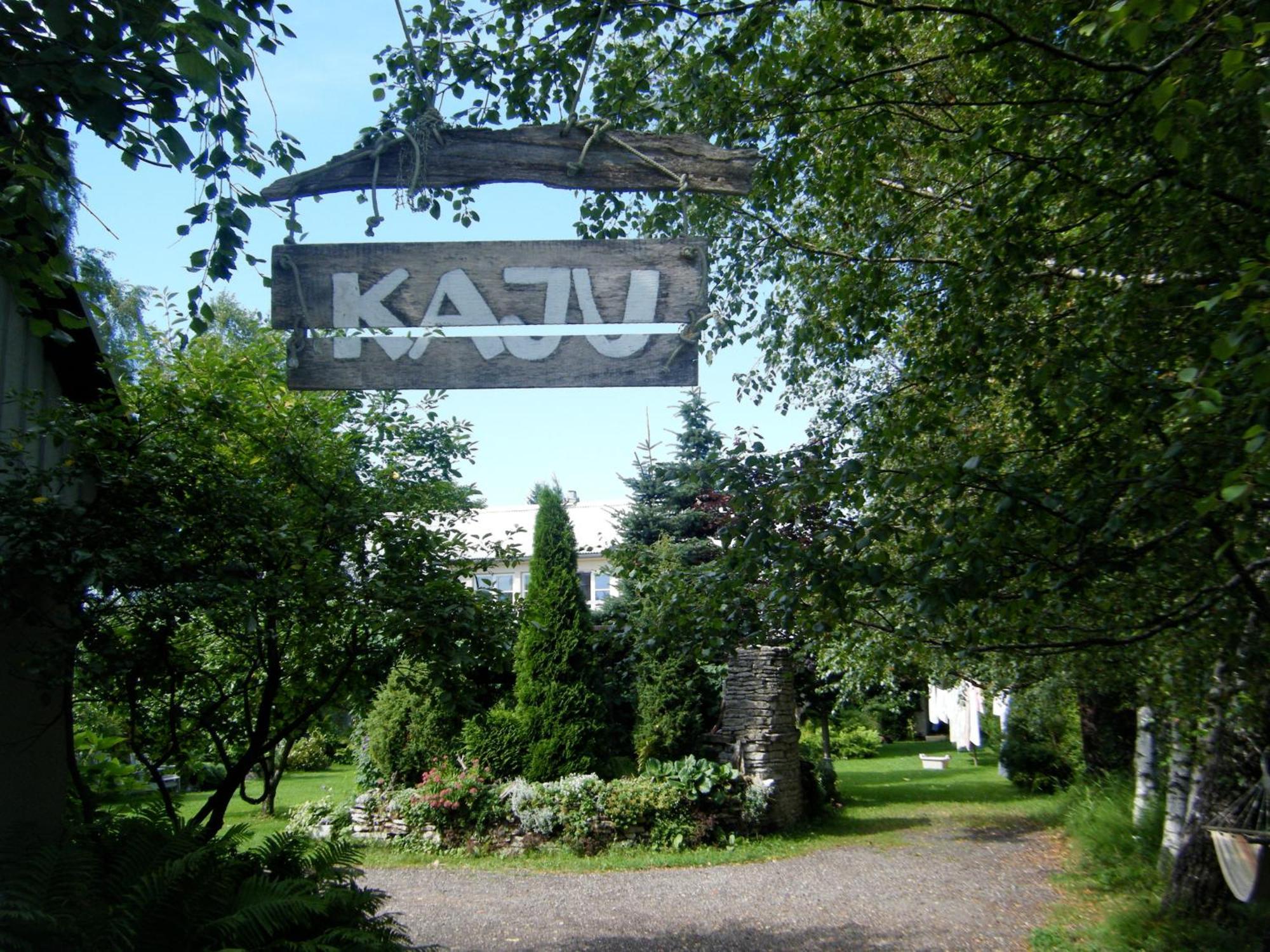 Kaju Guesthouses Nasva エクステリア 写真