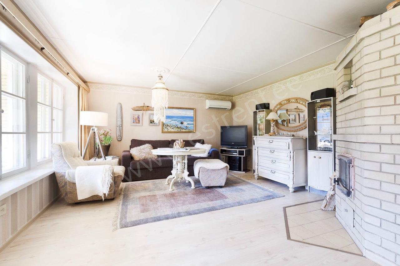 Kaju Guesthouses Nasva エクステリア 写真