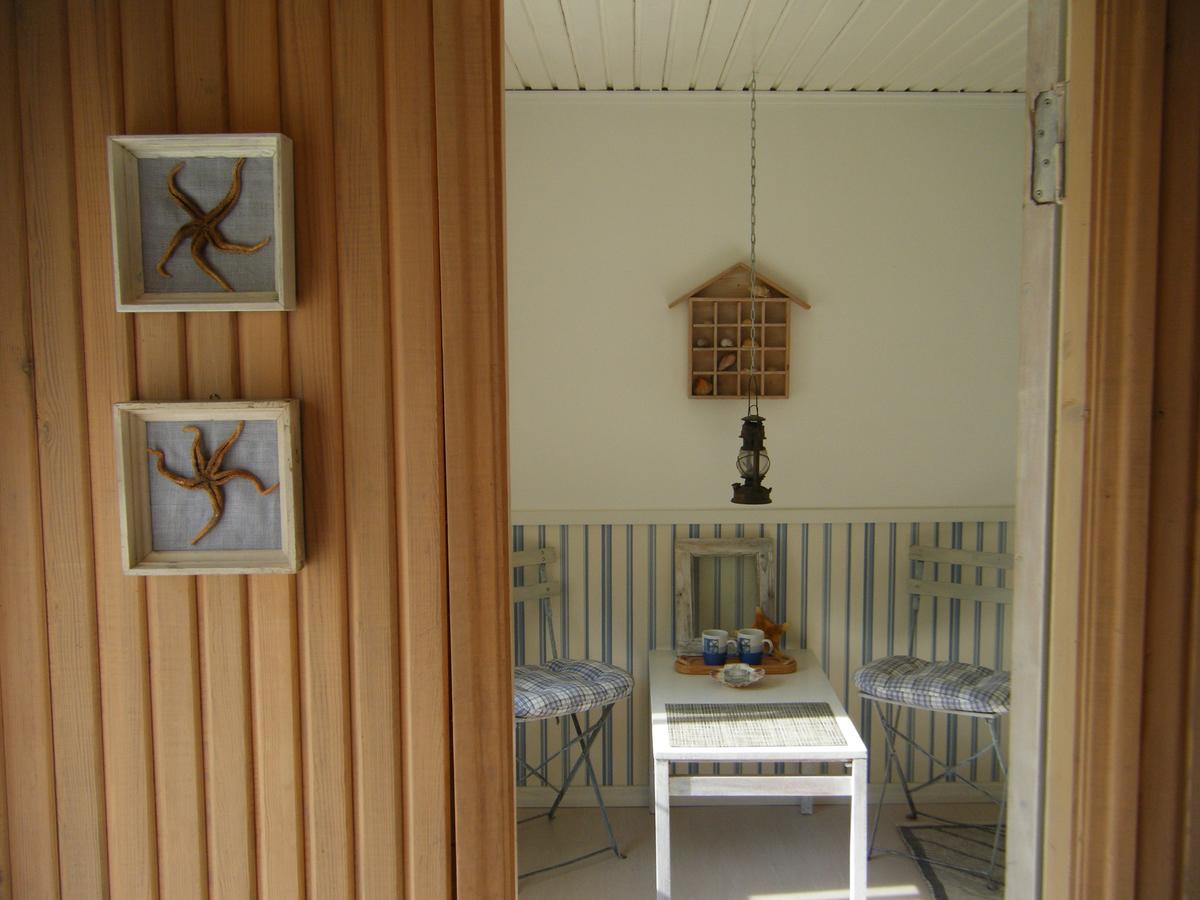 Kaju Guesthouses Nasva エクステリア 写真